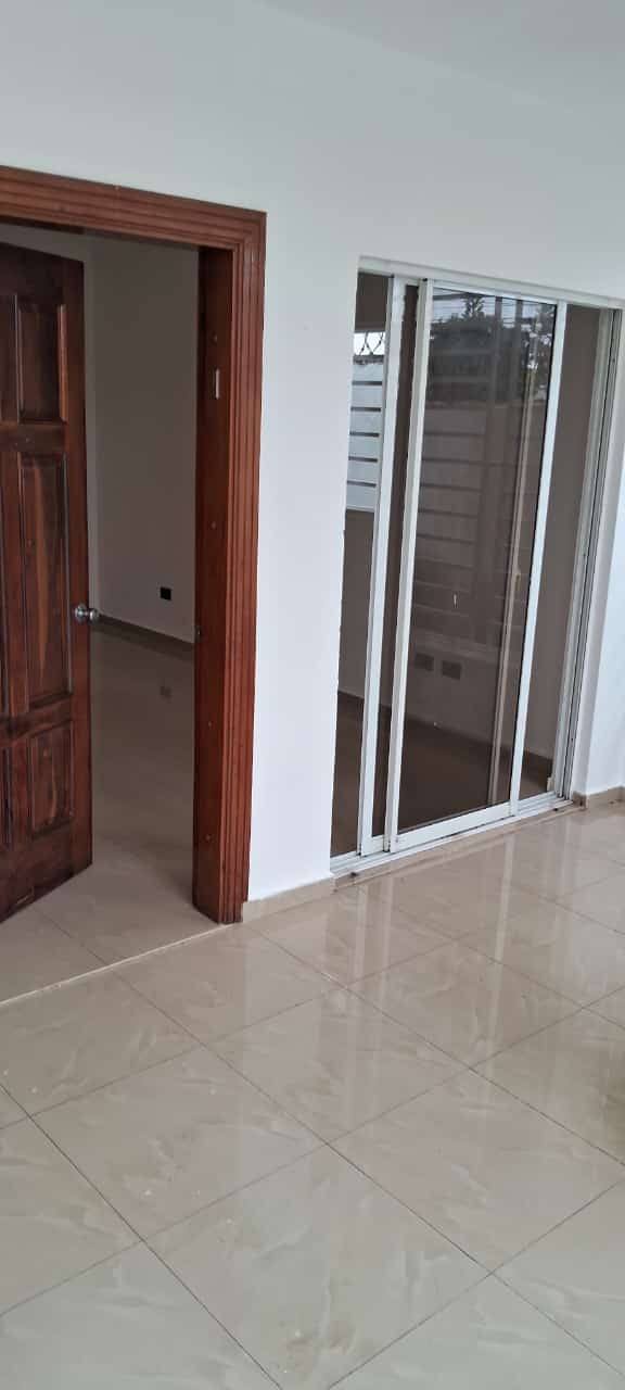 Hermosa Casa en La Romana de Oportunidad en Venta Foto 7258443-2.jpg