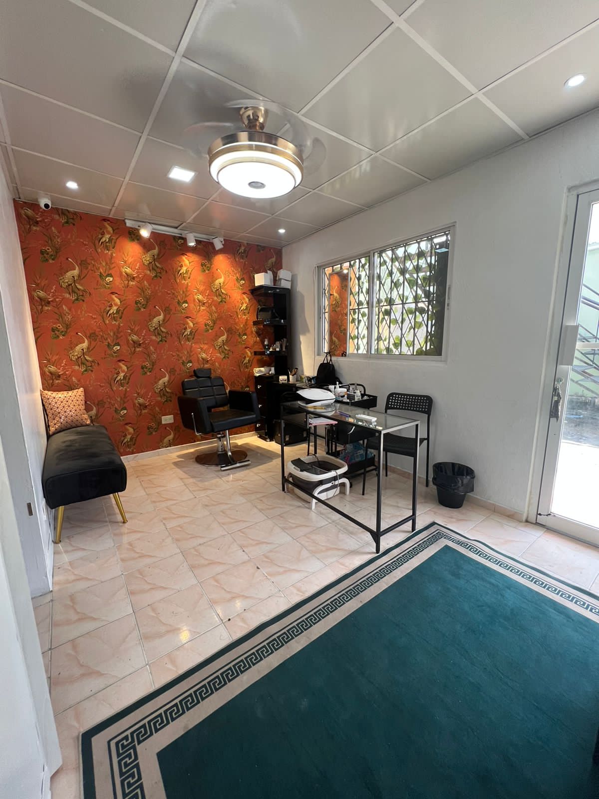 ALQUILER DE LOCALES PARA NEGOCIOS U OFICINAS EN SANTO DOMINGO ESTE. Foto 7258455-2.jpg