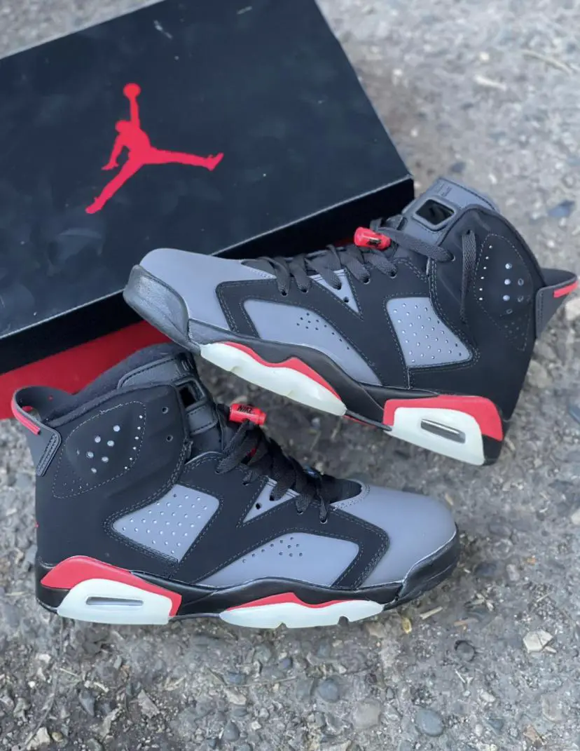 Tenis Teni Nike Air Jordan Retro 6 Back to game 2K25 Foto 7258635-3.jpg