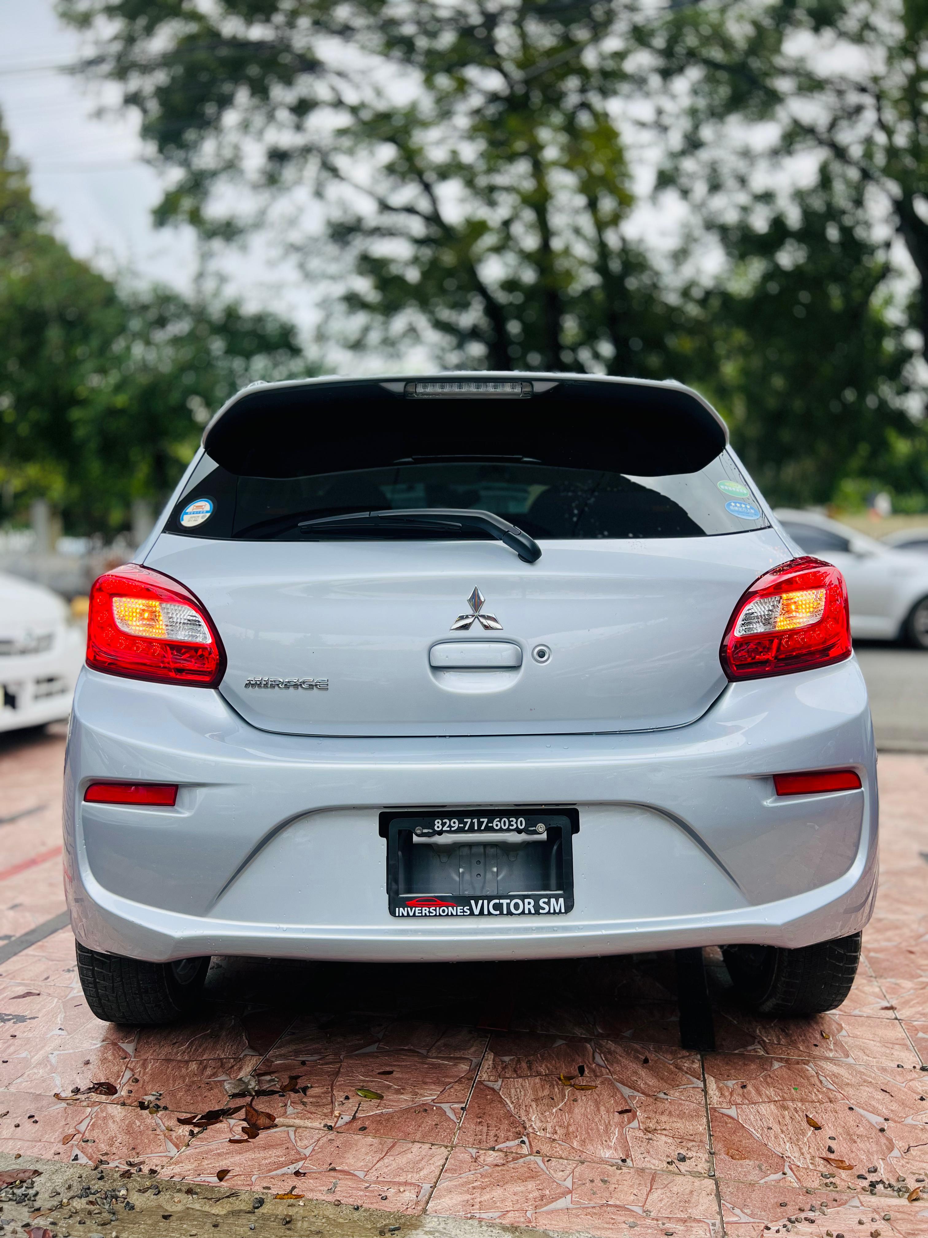 MITSUBISHI MIRAGE Foto 7259248-4.jpg