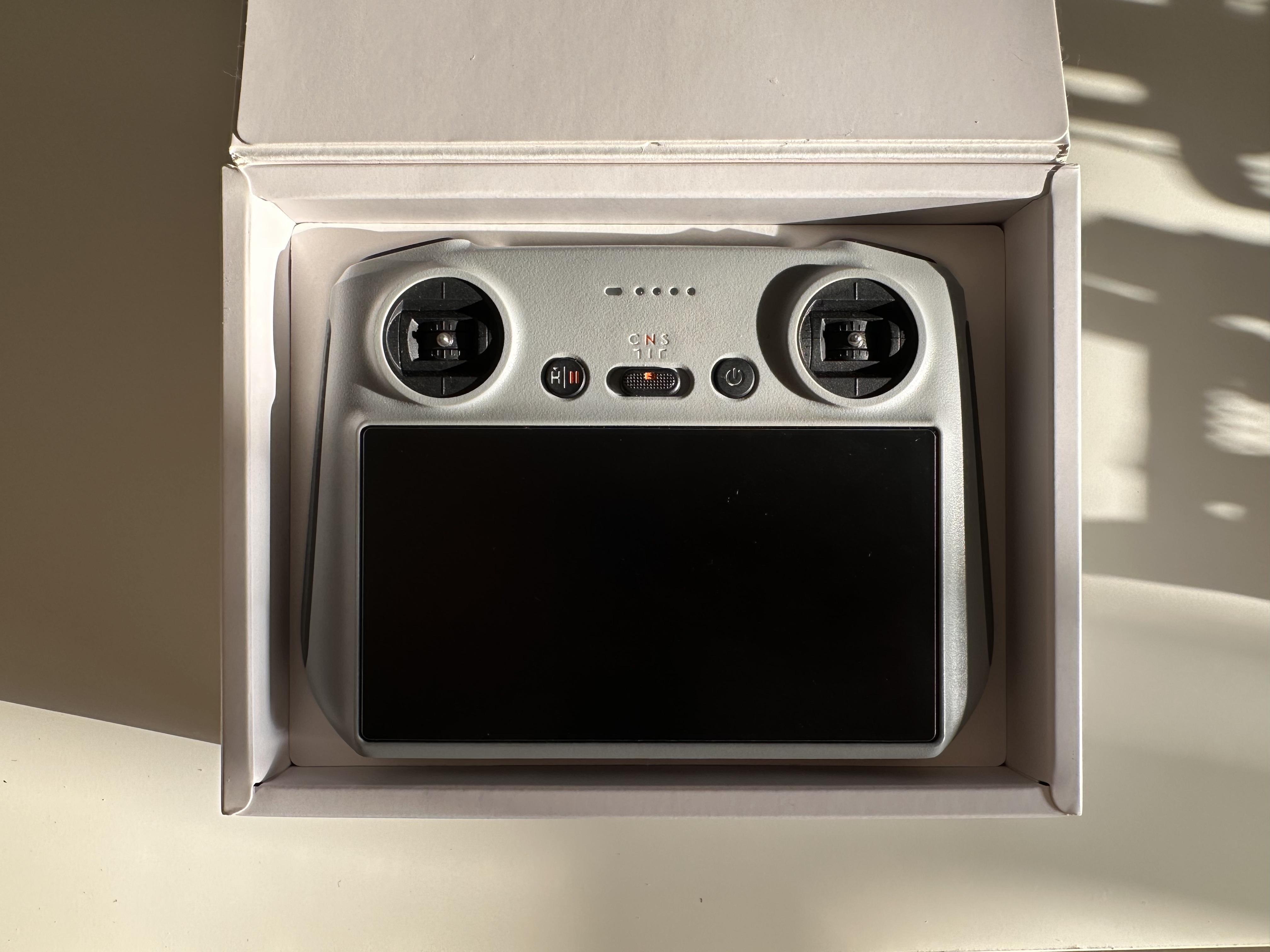 Control remoto DJI Mini 3 Pro Foto 7259713-2.jpg