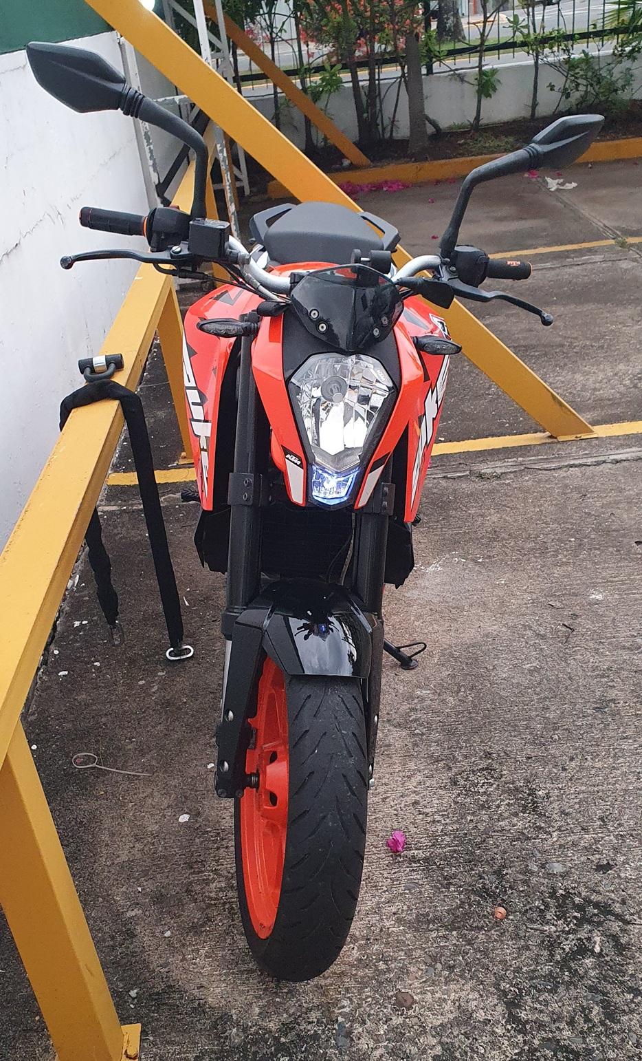 KTM DUKE 200 2019 Foto 7259839-3.jpg