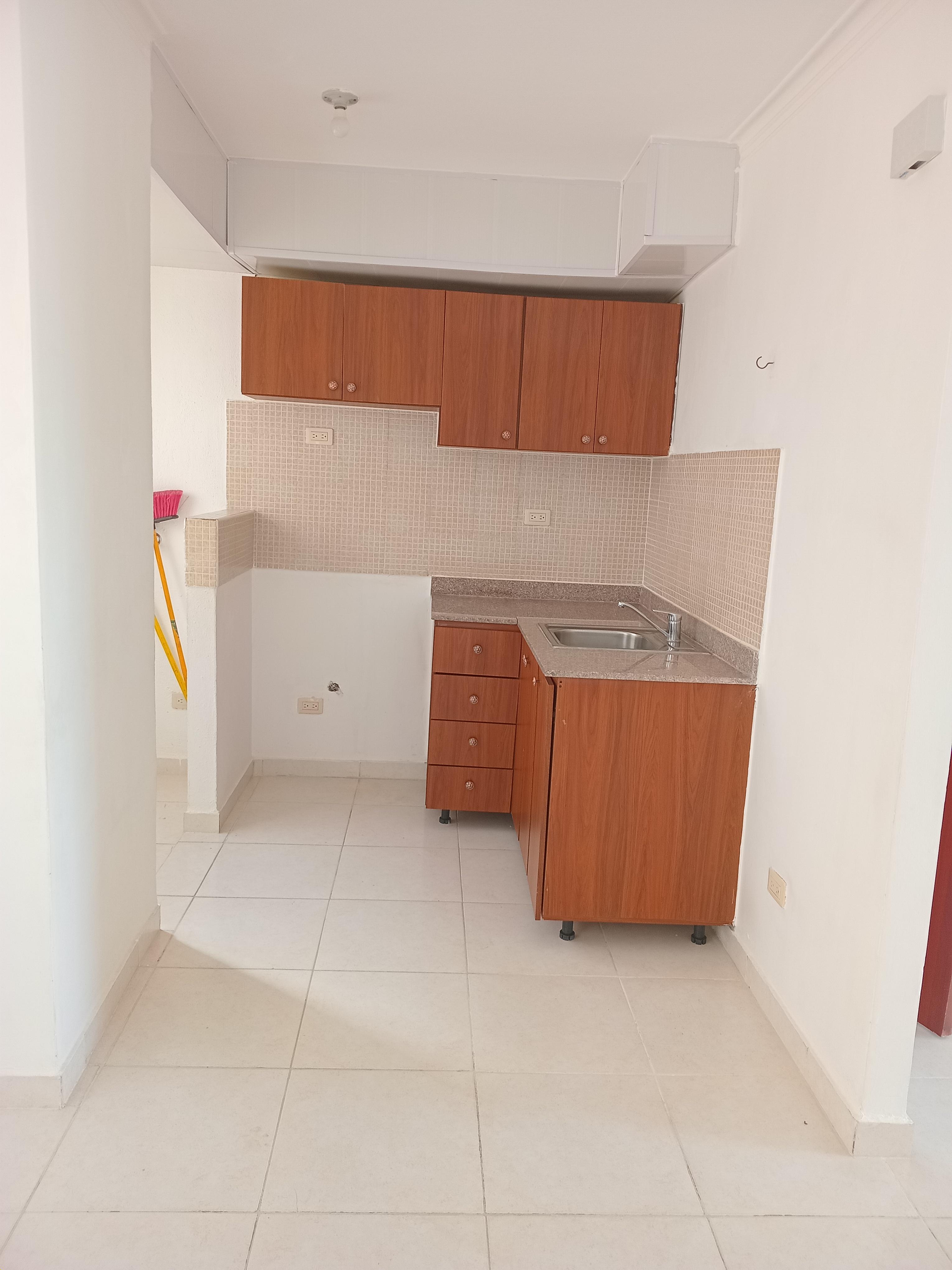 APARTAMENTO EN ALQUILER  Foto 7260013-12.jpg