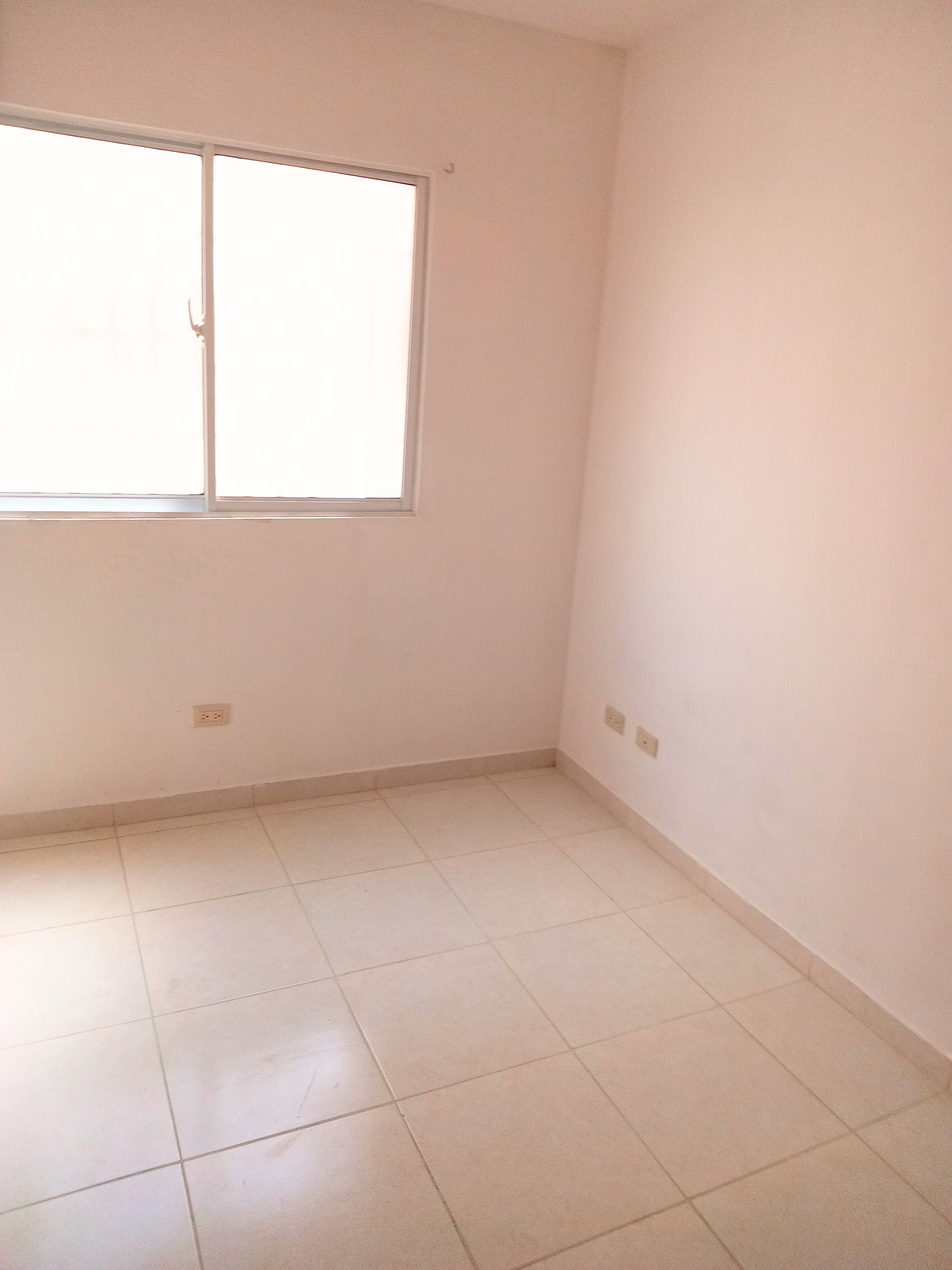 APARTAMENTO EN ALQUILER  Foto 7260013-2.jpg