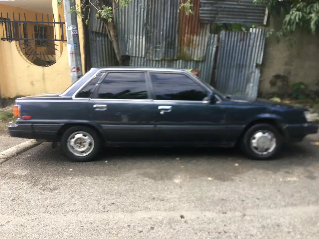 Toyota Camry 1986  en Santo Domingo Norte Foto 7260309-2.jpg