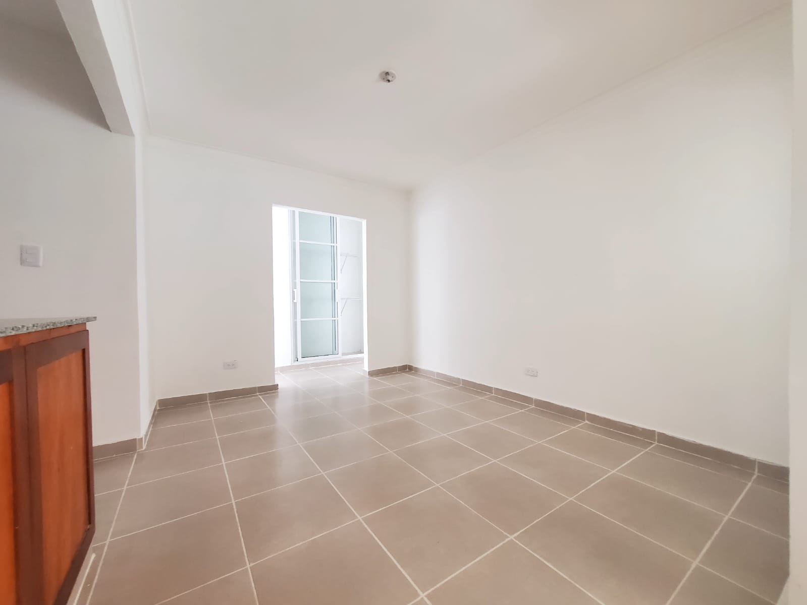  Apartamento primer piso listo para entrega con hierro y toldo 86 Mts2 Foto 7260313-3.jpg