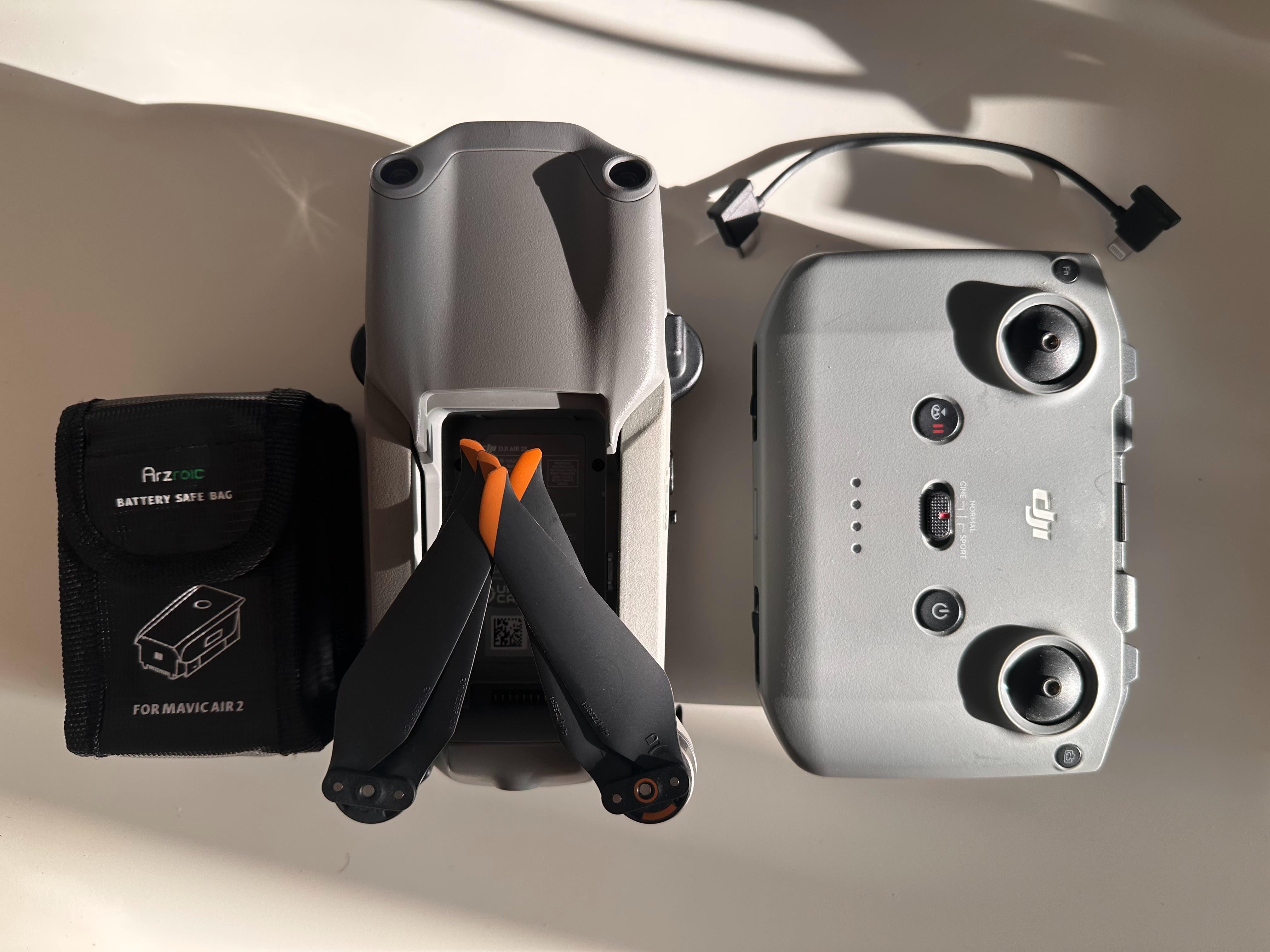 Drone DJI Air 2S  Control  Batería Foto 7260370-6.jpg