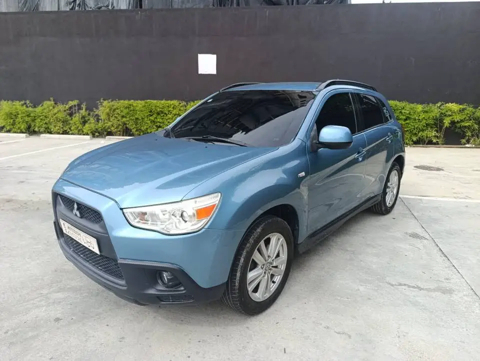 2011 Mitsubishi Outlander Foto 7260462-3.jpg