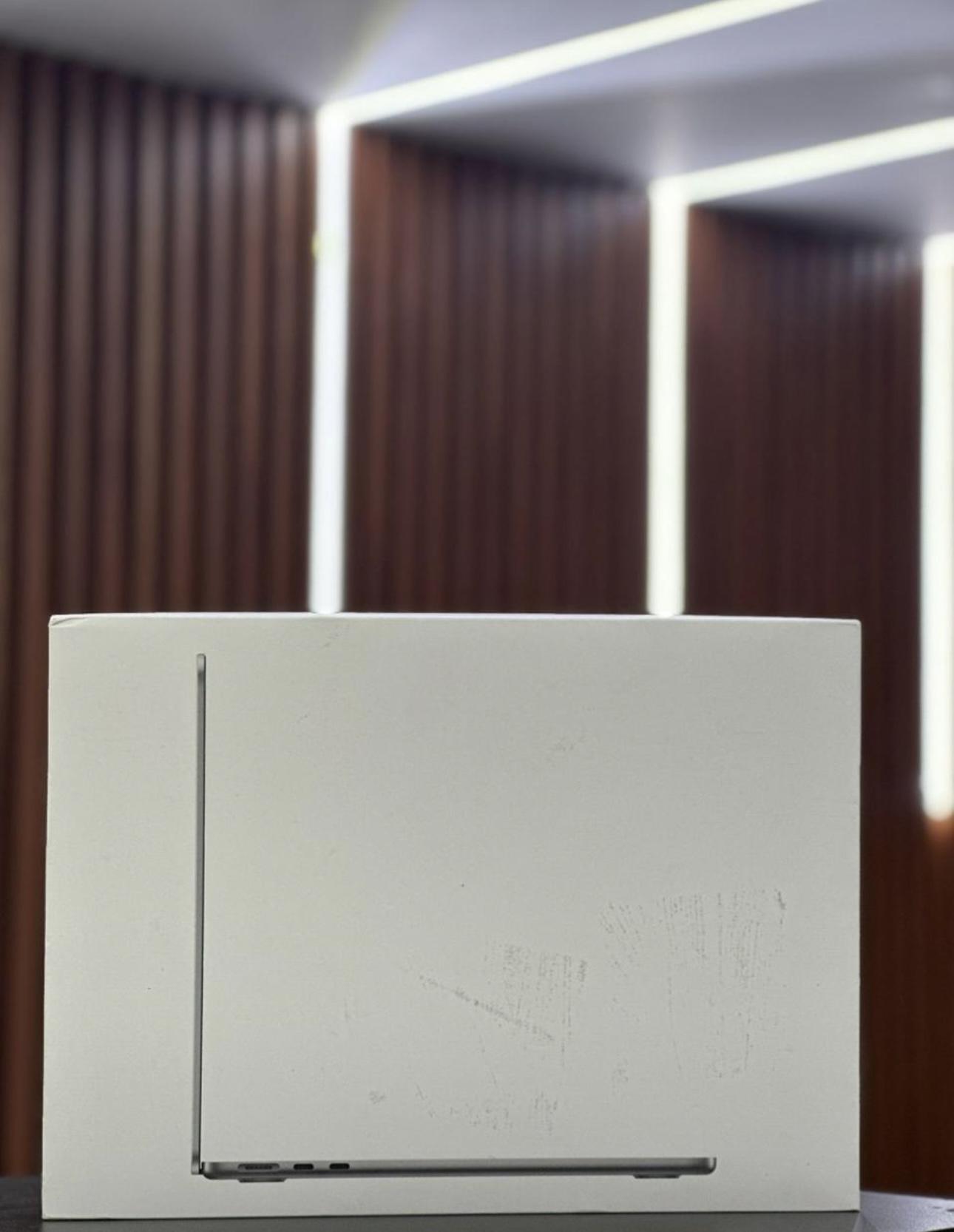 Macbook Air M3 - 8/256 Foto 7260614-2.jpg