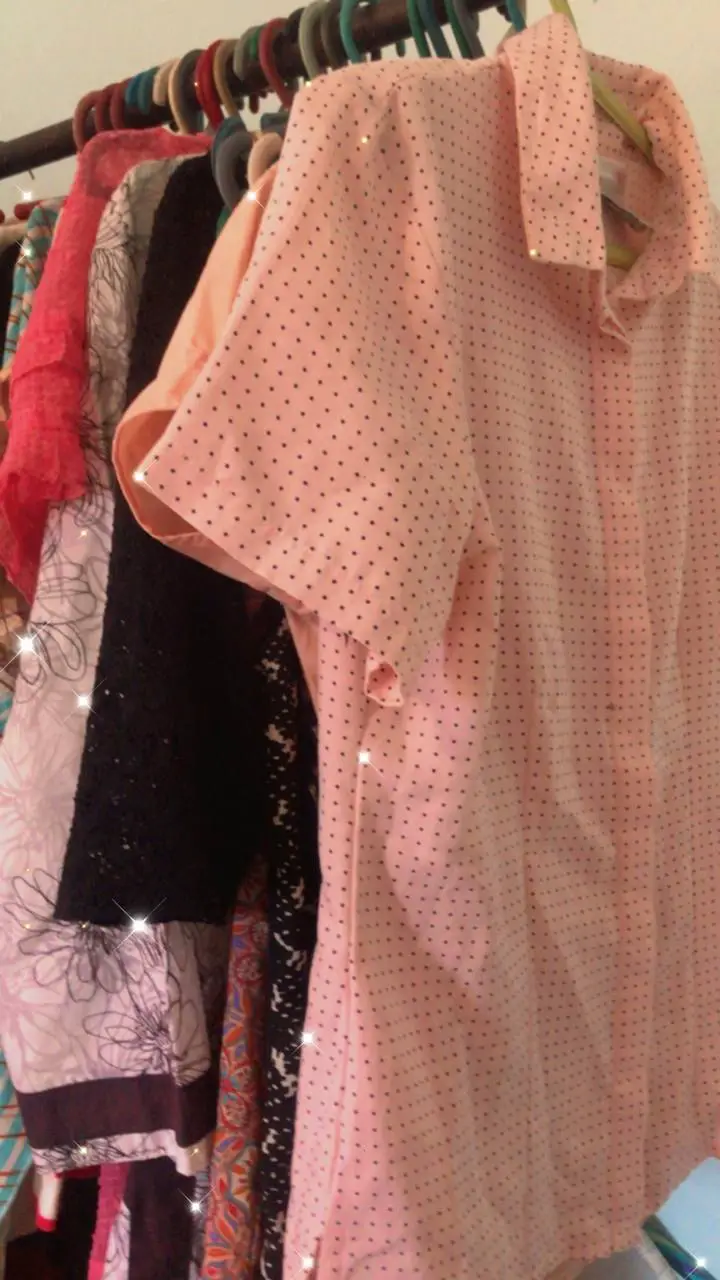 Liquidación de ropa de paca 150 piezas a 20 pesos  Foto 7260730-4.jpg
