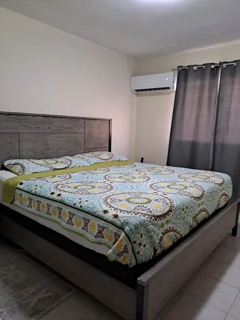 Vendo Apto EN EL VERGEL 3 HABS. 126 Mts.2 4to Piso A MEDIA CUADRA DE L Foto 7260765-3.jpg