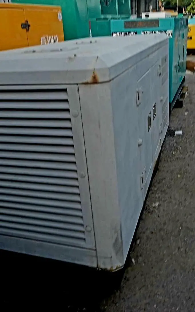 PLANTA ELÉCTRICA YANMAR DE 30 KW SUPER SILENCIOSA DISPONIBLE ????????⚡ Foto 7260805-2.jpg