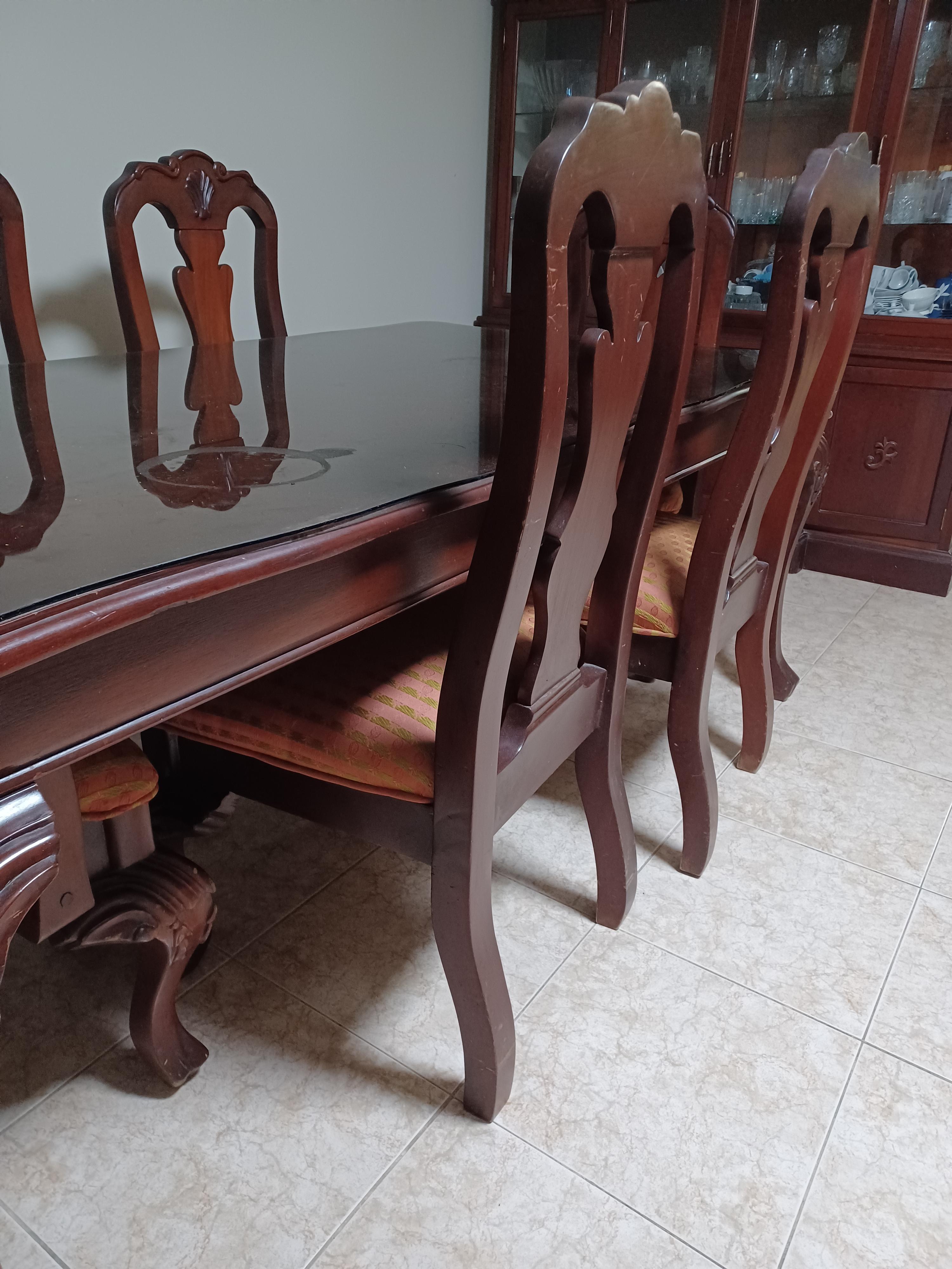 Juego de Comedor de caoba clásico Foto 7261086-2.jpg
