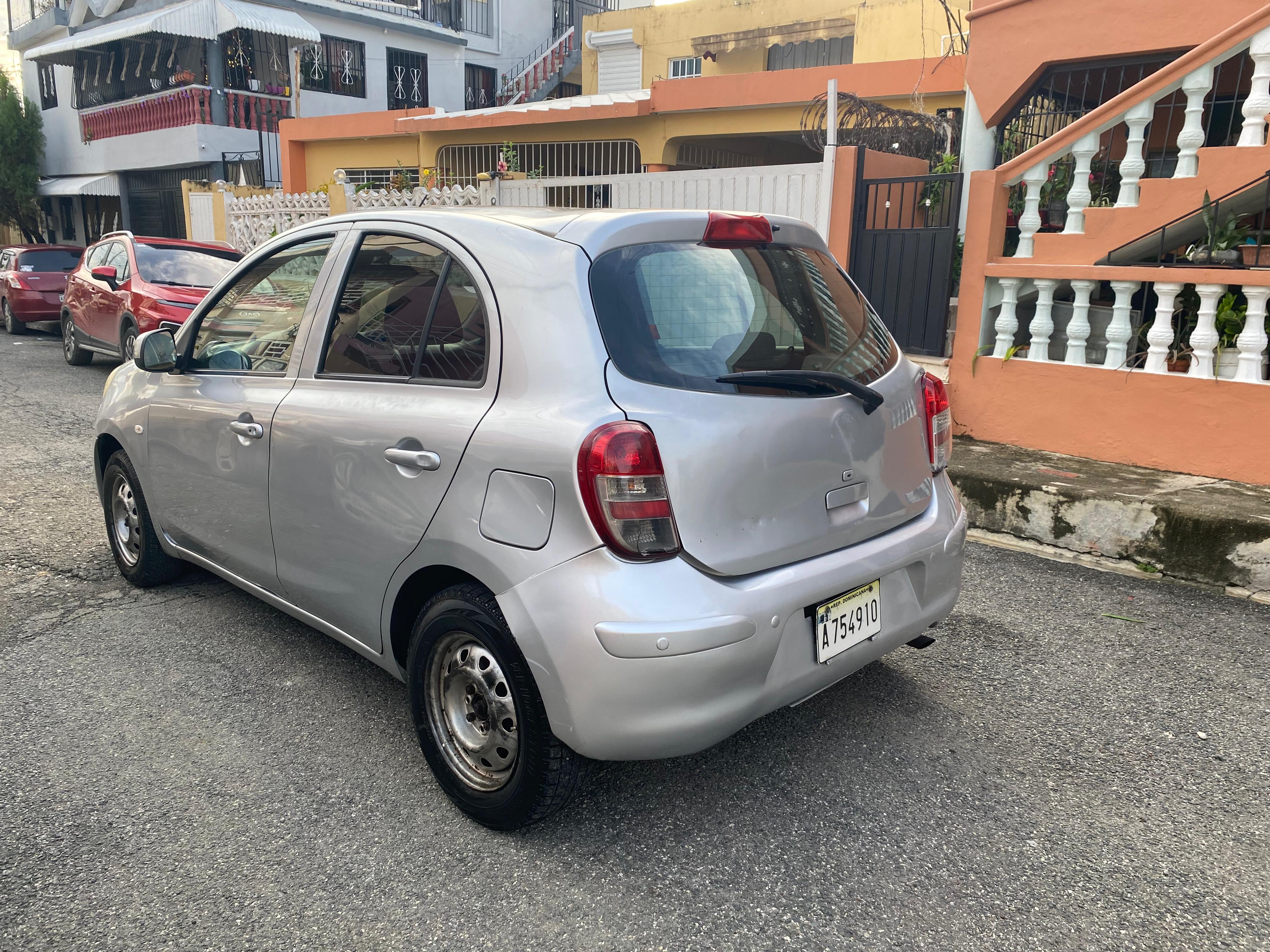NISSAN MARCH 2011 Foto 7261115-4.jpg