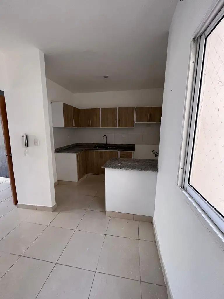 Se alquila apartamento ubicado en La Autopista de San Isidro Foto 7261183-3.jpg