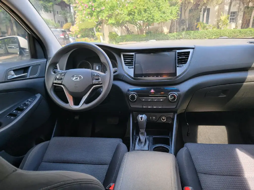 Hyundai Tucson 2018 mant en la casa Foto 7261201-3.jpg