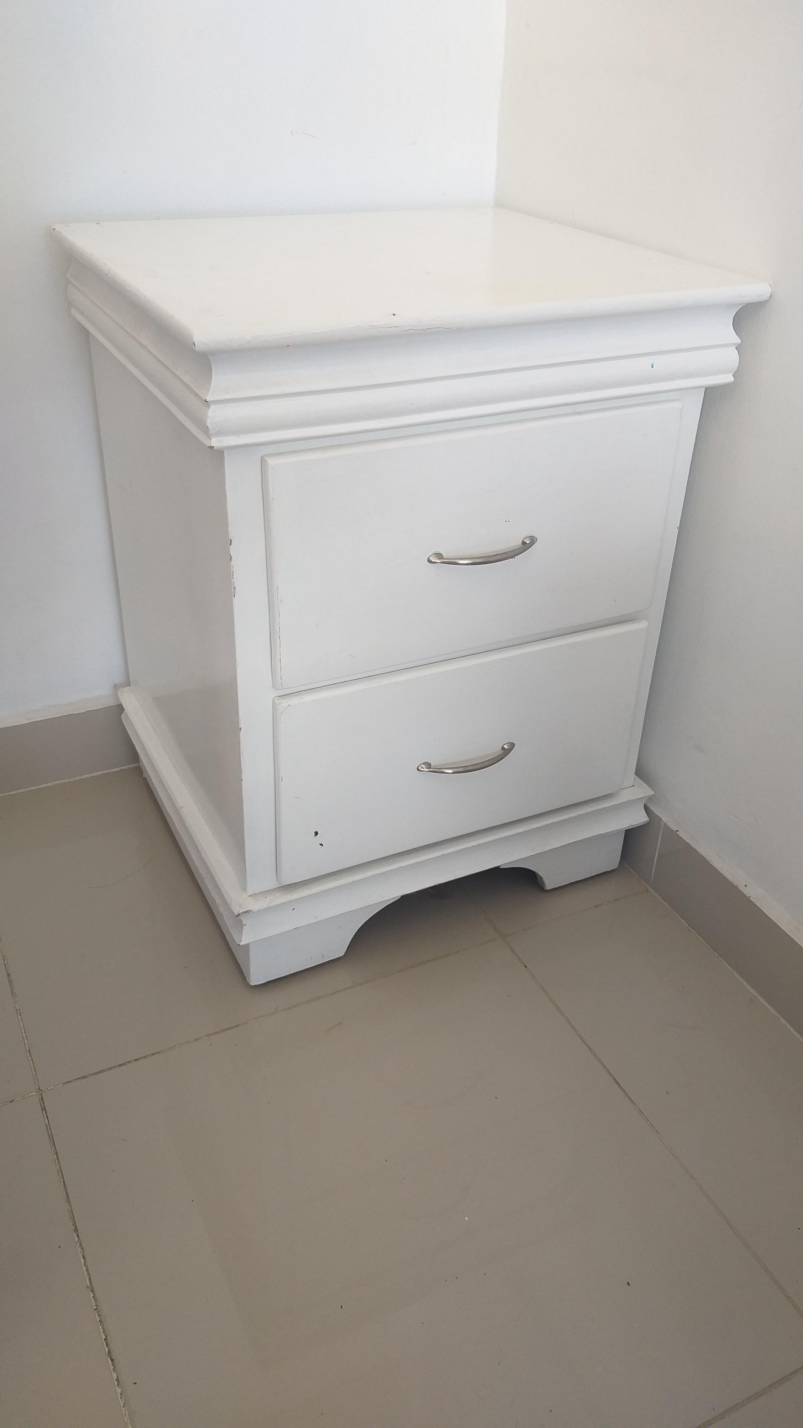 Juego de dormitorio blanco Foto 7261262-4.jpg
