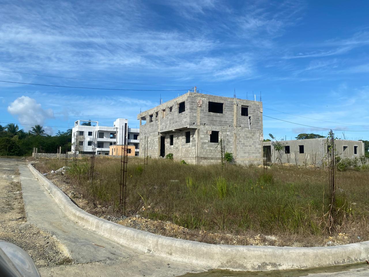 compra tu terreno cerca de todo y comienza a edificar la casa perfecta Foto 7261282-2.jpg