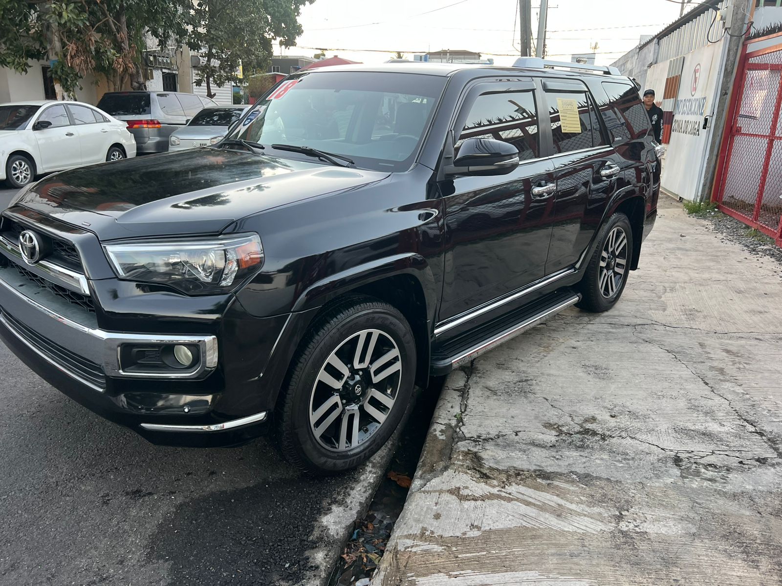 toyota 4runner limited 2018 Foto 7261468-8.jpg