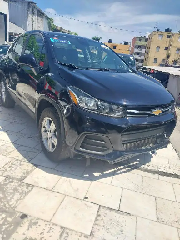 CHEVROLET TRAX NEGRA 2021 AMERICANO RECIEN IMPORTADO Foto 7261510-1.jpg