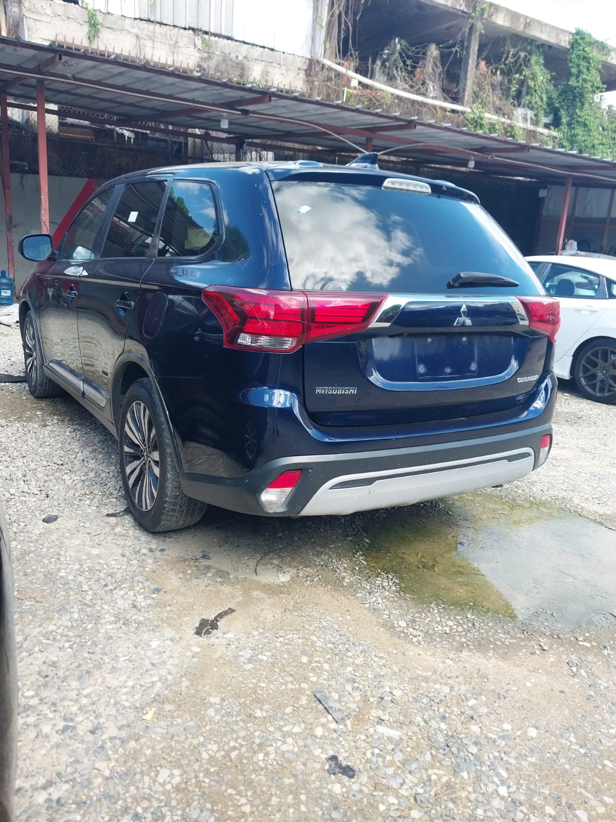 MITSUBISHI OVERLAN AZUL  2019 AMERICANO RECIEN IMPORTADO Foto 7261530-2.jpg