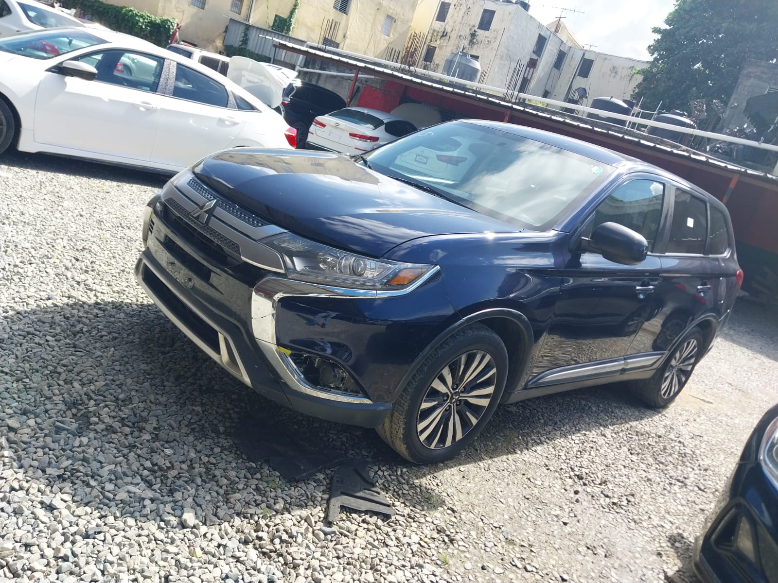 MITSUBISHI OVERLAN AZUL  2019 AMERICANO RECIEN IMPORTADO Foto 7261530-5.jpg
