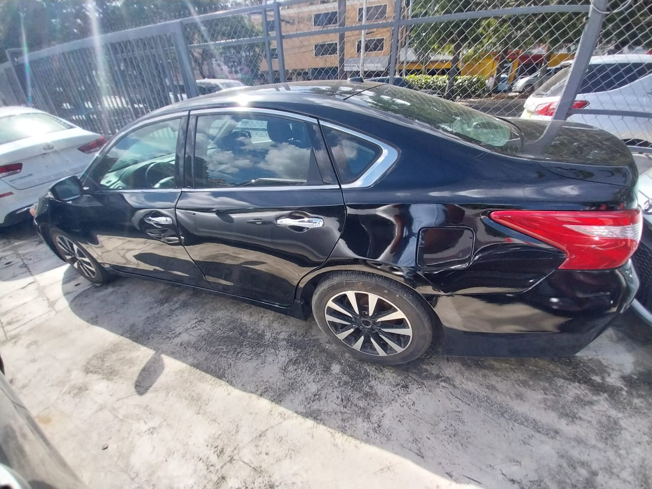 NISSAN ALTIMA NEGRO 2018 AMERICANO RECIEN IMPORTADO Foto 7261531-3.jpg