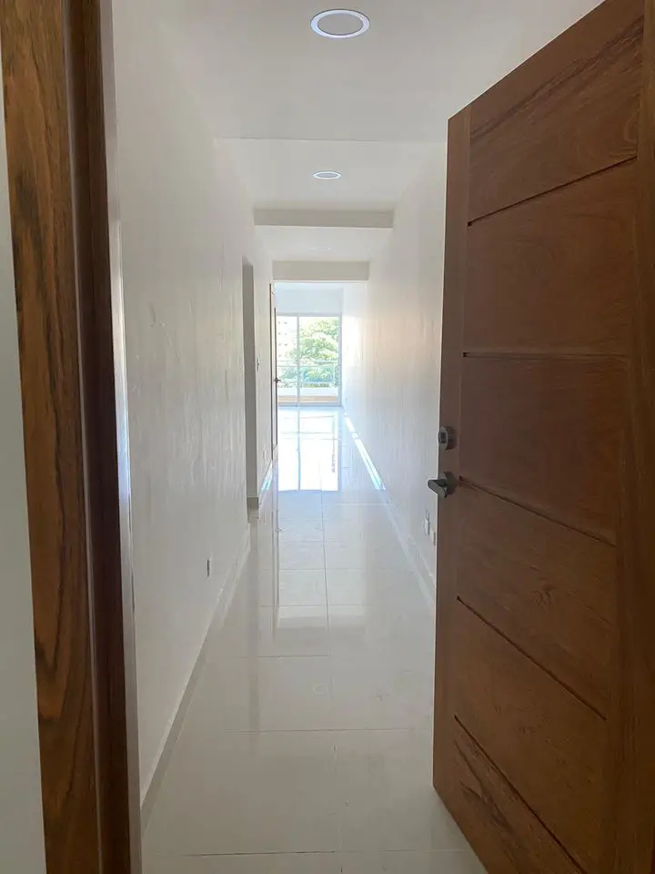1466 ALQUILER DE APARTAMENTO-GAZCUE Foto 7261538-2.jpg