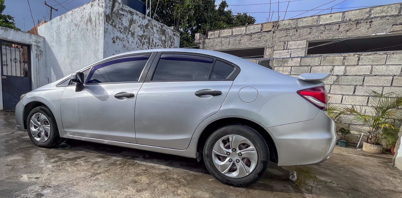 HONDA CIVIC 2015 LX AMERICANO UNICO DUEÑO EN EL  PAIS Foto 7261545-5.jpg