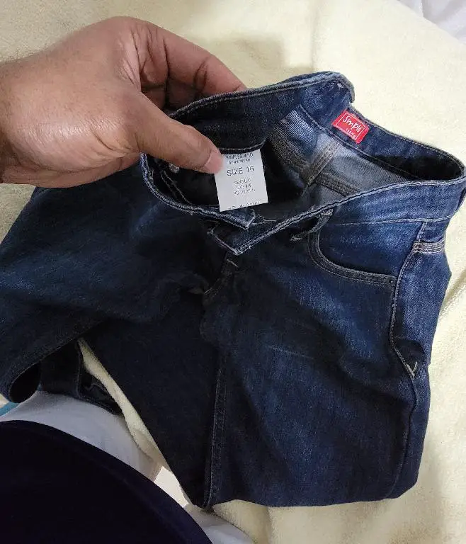 Vendo ropa de niños adultos tenis camisas jeans Foto 7261609-5.jpg