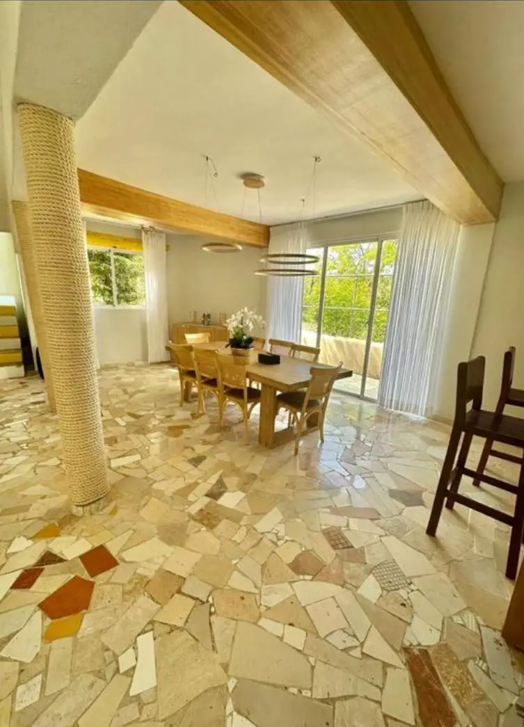 Vendo Exclusiva Villa 3 Niveles AMUEBLADA en Playa Caribe JUAN DOLIO Foto 7261835-11.jpg