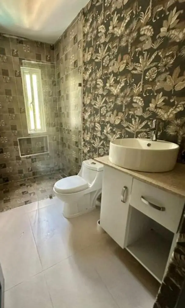 Vendo Exclusiva Villa 3 Niveles AMUEBLADA en Playa Caribe JUAN DOLIO Foto 7261835-15.jpg