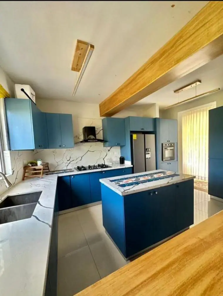 Vendo Exclusiva Villa 3 Niveles AMUEBLADA en Playa Caribe JUAN DOLIO Foto 7261835-8.jpg