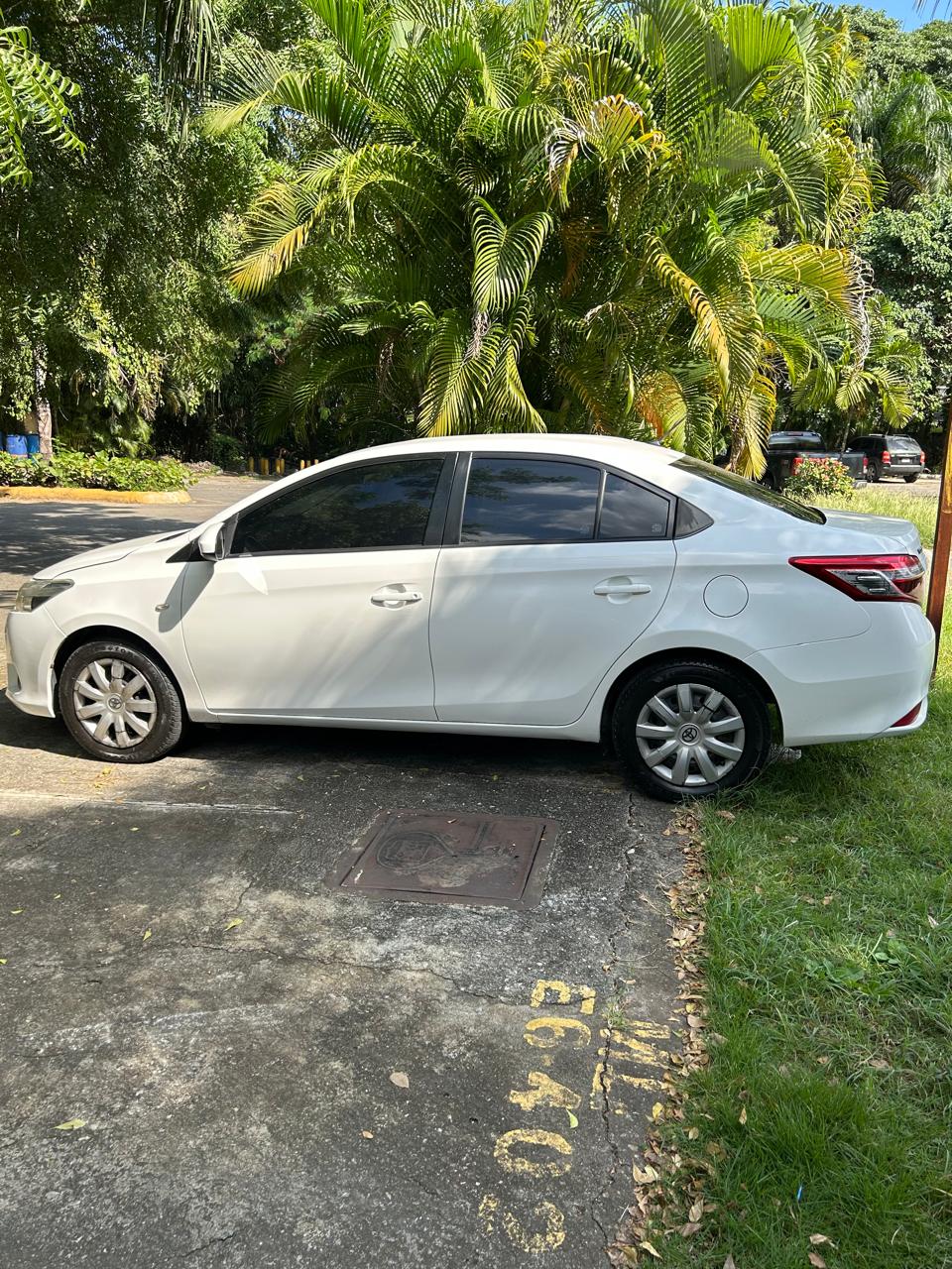Toyota Yaris 2015 Foto 7261843-3.jpg