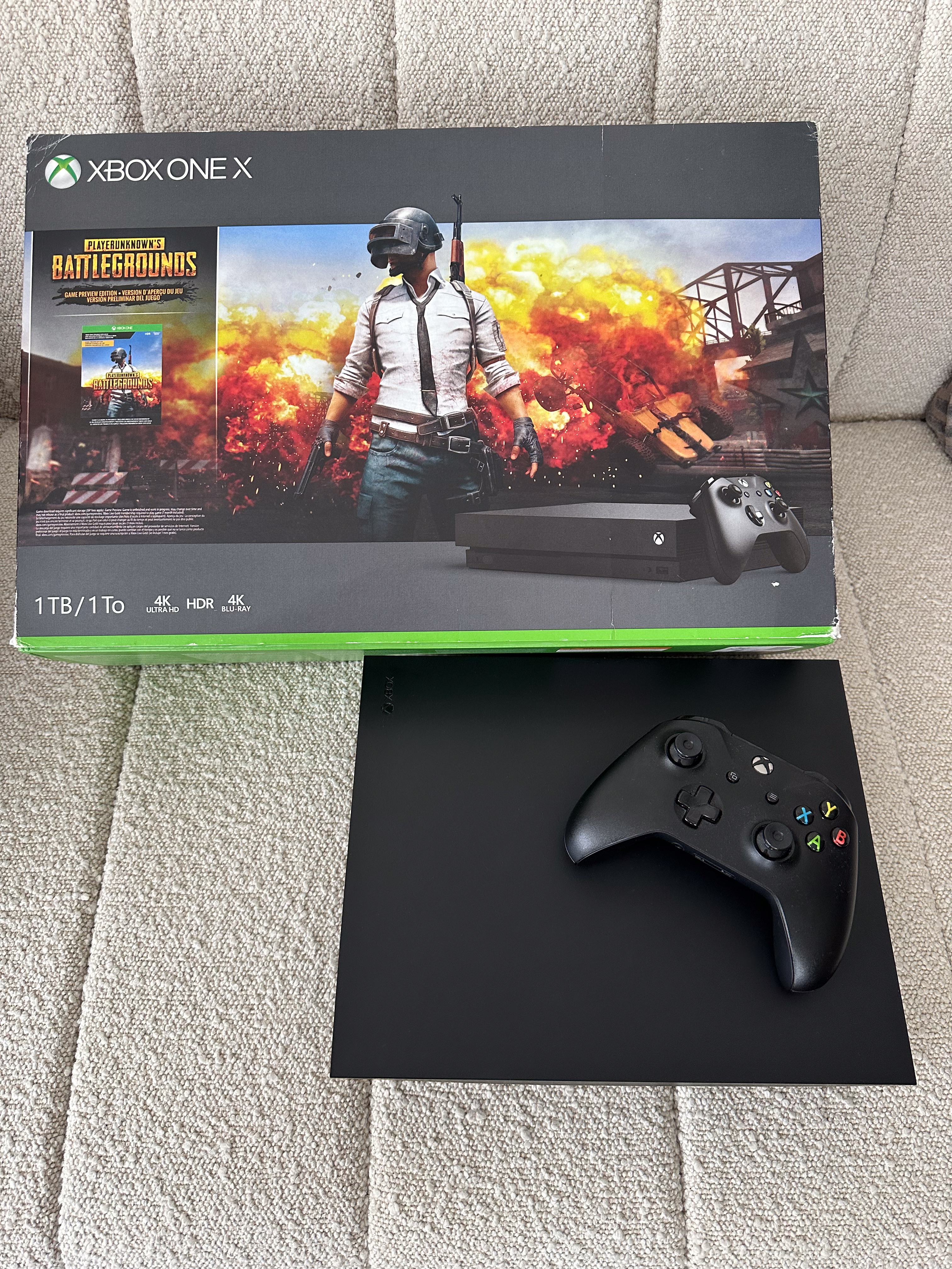 Xbox one X 1tb como nuevo más monitor Gaming Foto 7261861-4.jpg