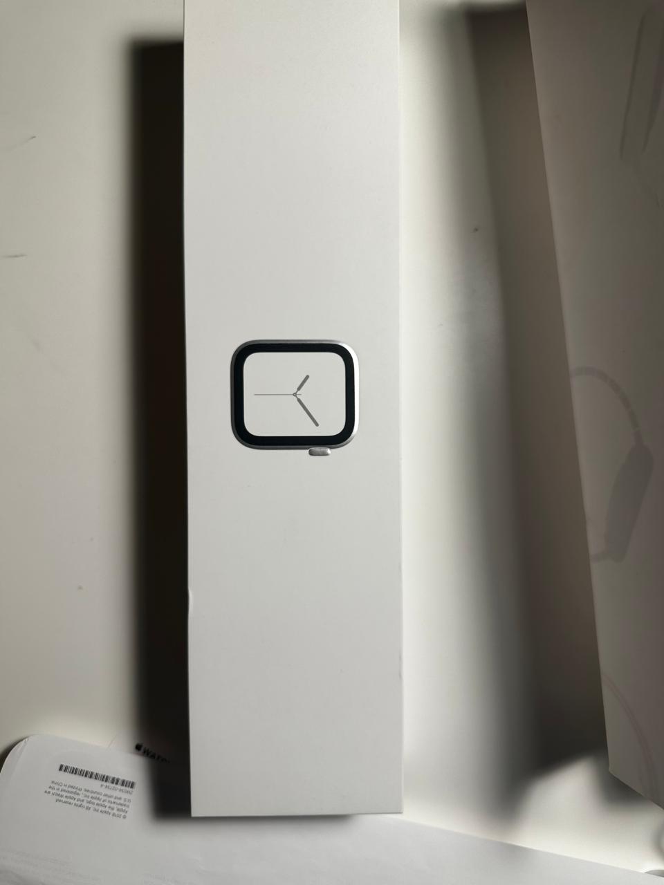 Vendo Apple Watch Series 5 44MM Stainless Steel  Foto 7261969-3.jpg