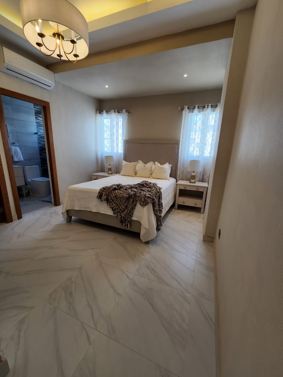 Apartamento totalmente amueblado y nuevo a estrenar En Evaristo Morale Foto 7262061-5.jpg
