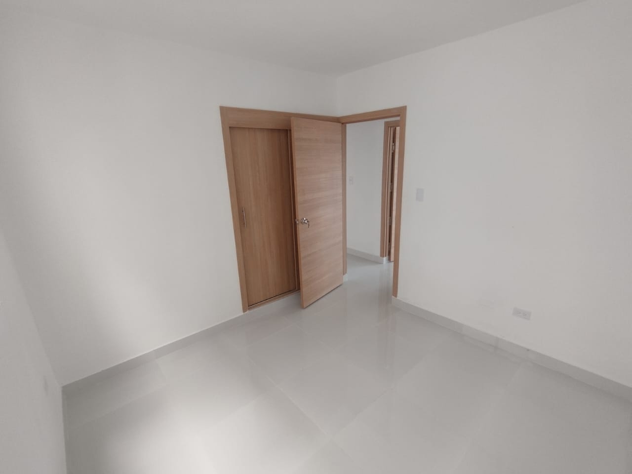 Se alquila apartamento ubicado en Filadelfia IX Foto 7262087-8.jpg