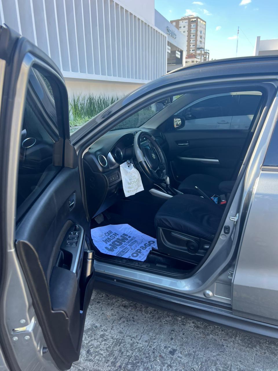 Vendo Suzuki Grand Vitara 2020 en Santo Domingo DN Foto 7262135-5.jpg