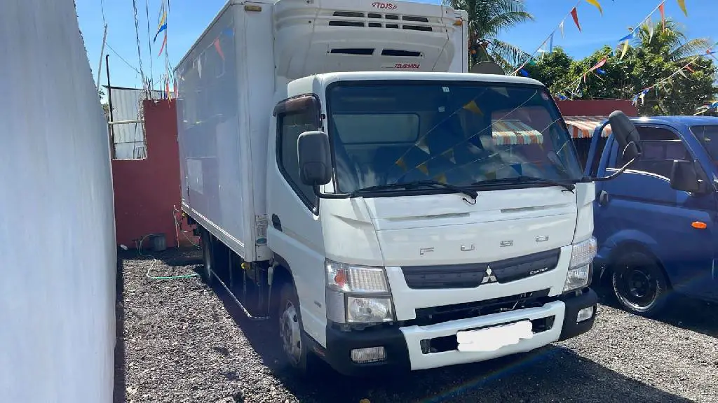 VENDO CAMION MITSUBISHI FUSO 2014 FINANCIAMIENTO DISPONIBLE Foto 7262227-3.jpg