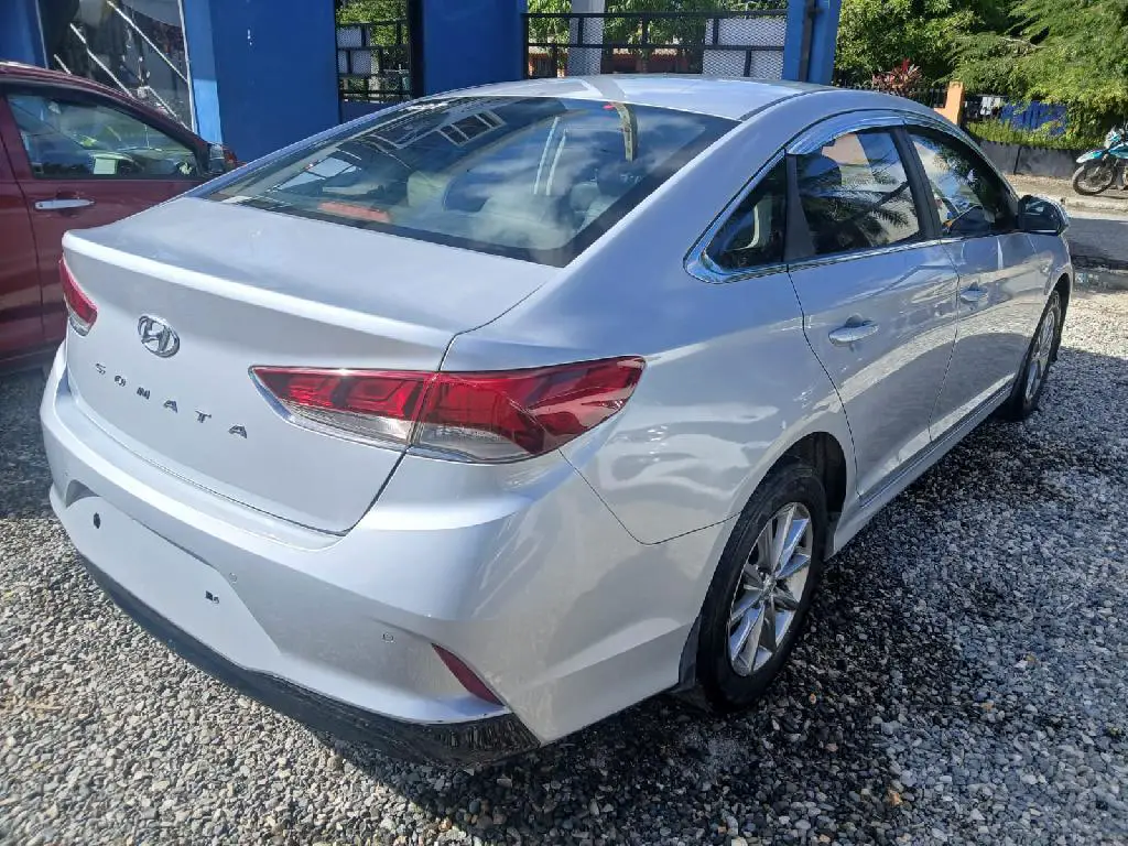 VENDO HYUNDAI SONATA NEW RISE 2019 FINANCIAMIENTO DISPONIBLE  Foto 7262232-4.jpg