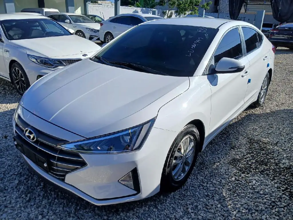 VENDO HYUNDAI AVANTE 2020  FINANCIAMIENTO DISPONIBLE  Foto 7262234-3.jpg