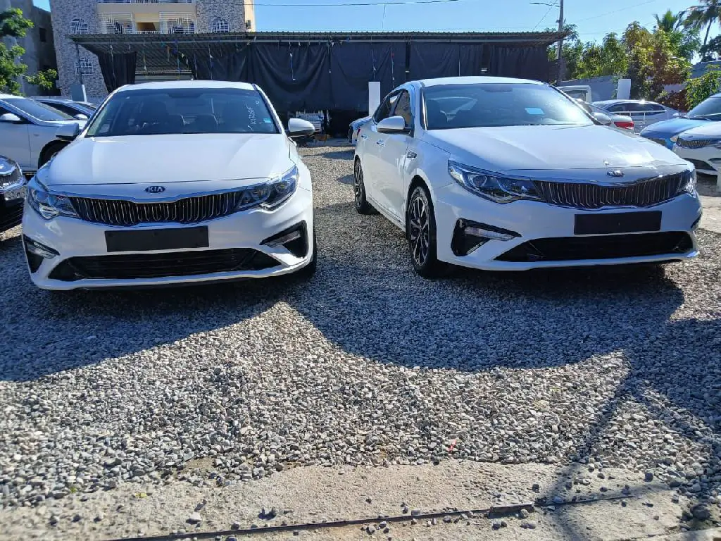 VENDO KIA K5 2019 FINANCIAMIENTO DISPONIBLE  Foto 7262263-2.jpg