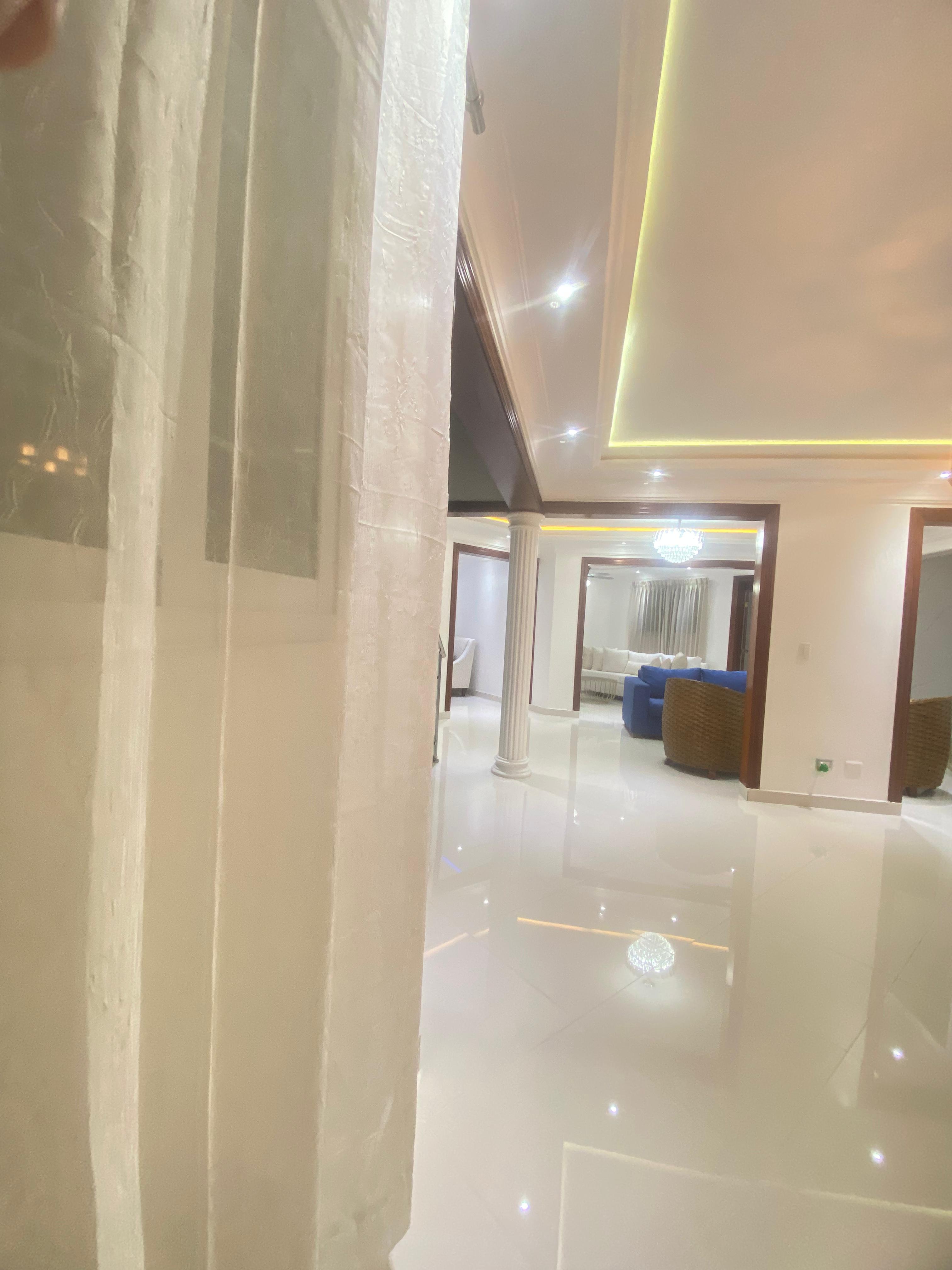Rento penthouse en arroyo hondo !! Full amueblado  Foto 7262288-2.jpg