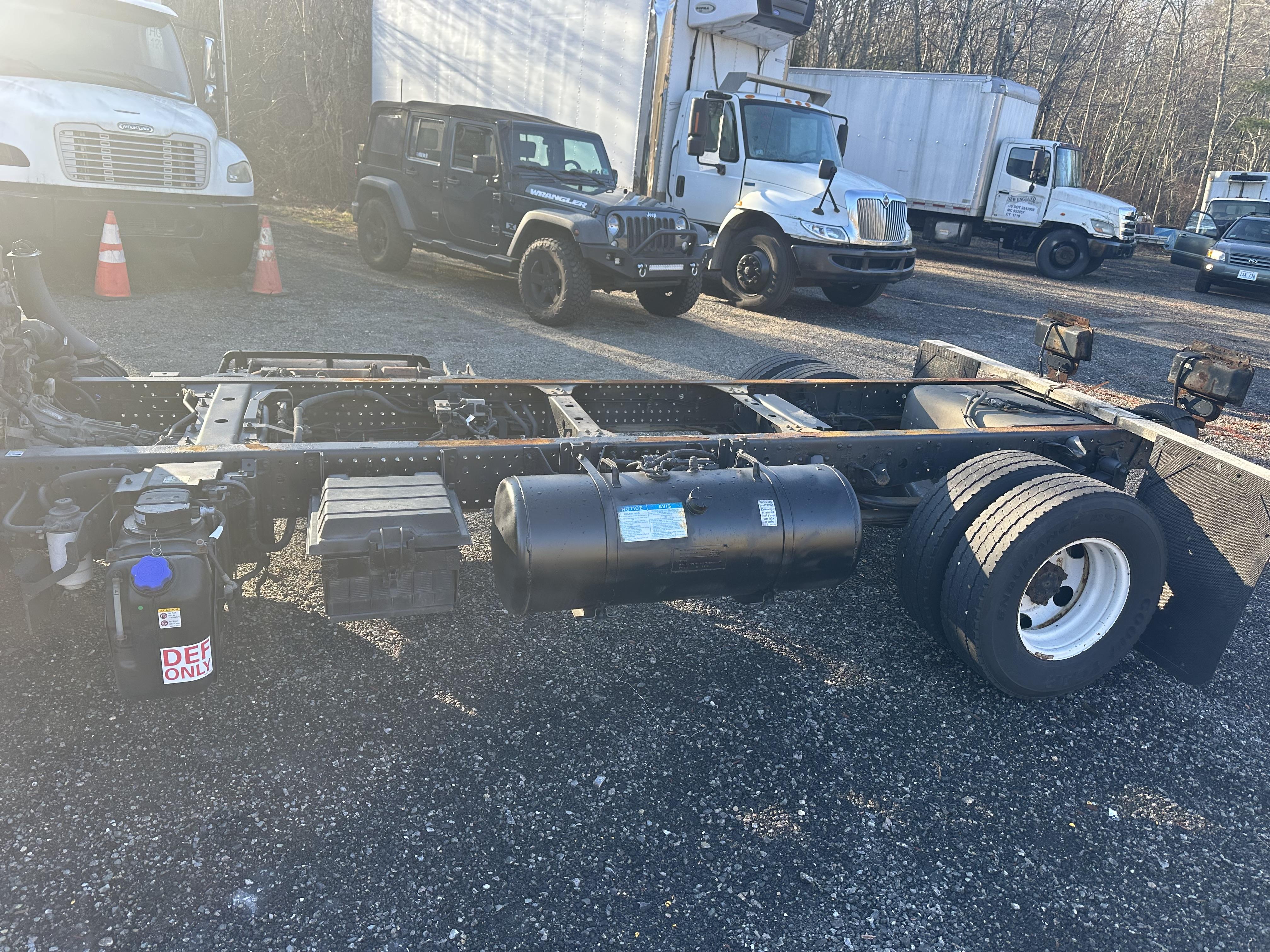 SE VENDE CAMION ISUZU 2019 NPR DIESEL AUTOMATICO Foto 7262290-3.jpg