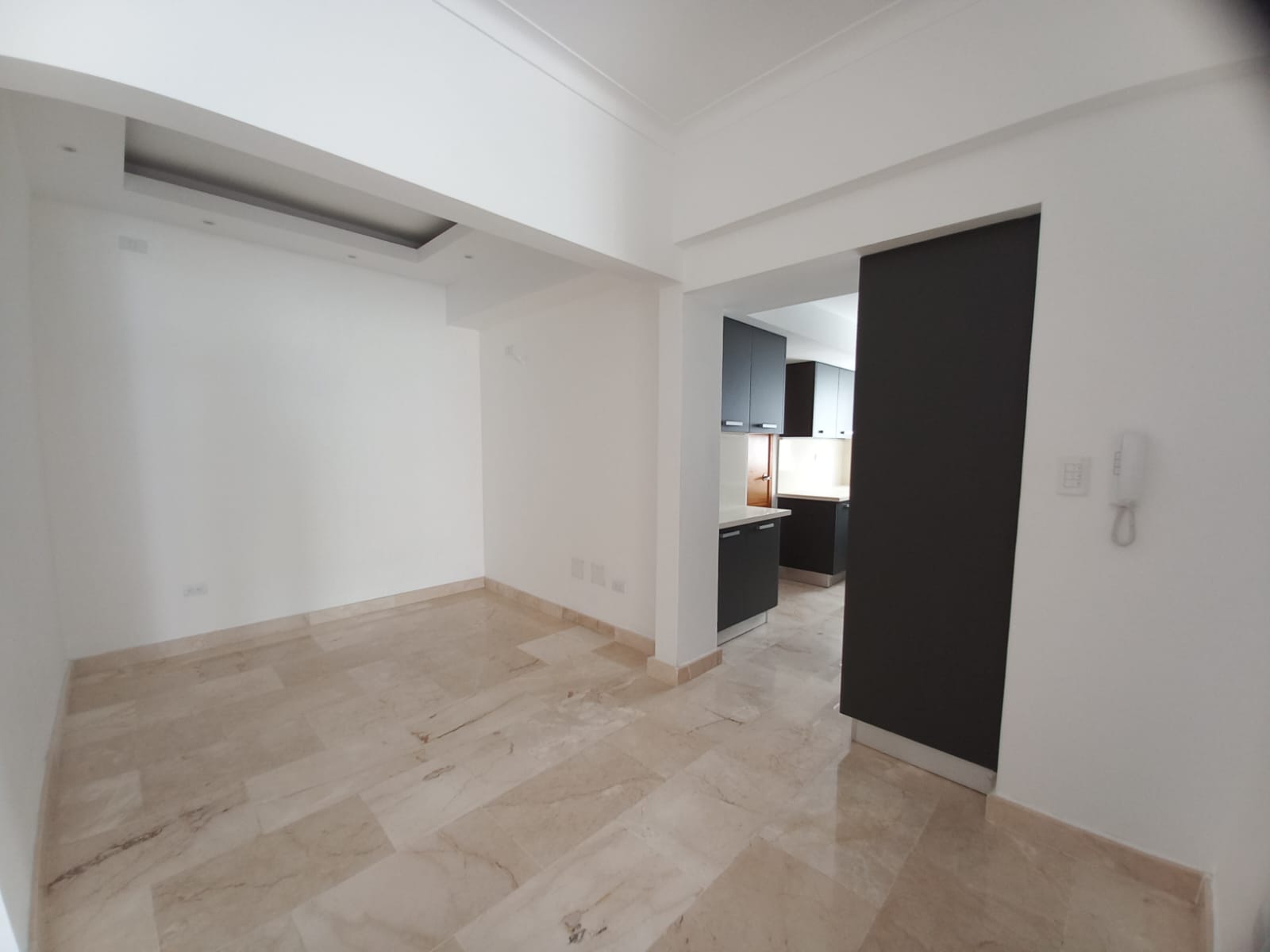 Excelente Apartamento en Alquiler Foto 7262294-7.jpg
