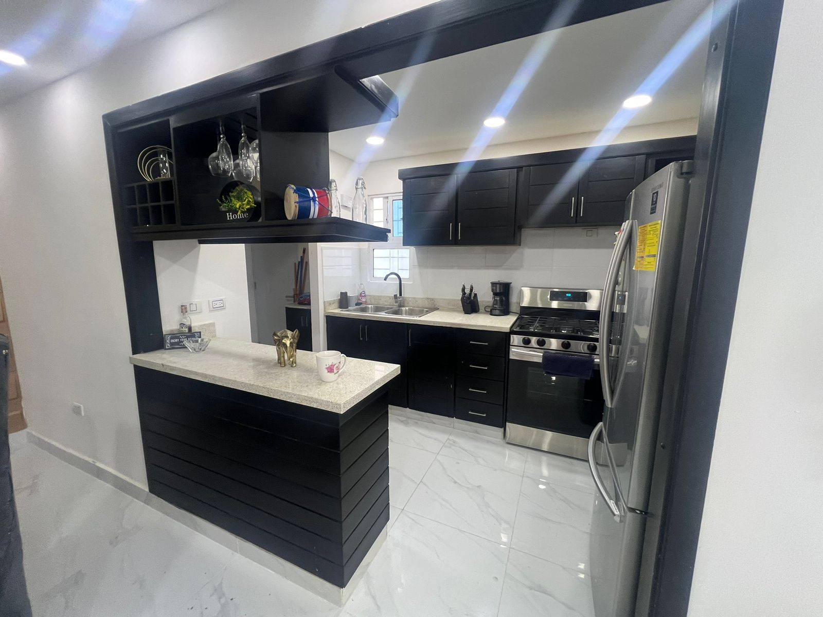 Se alquila Penthouse ubicado en Las Cayenas Autopista San Isidro Foto 7262356-3.jpg