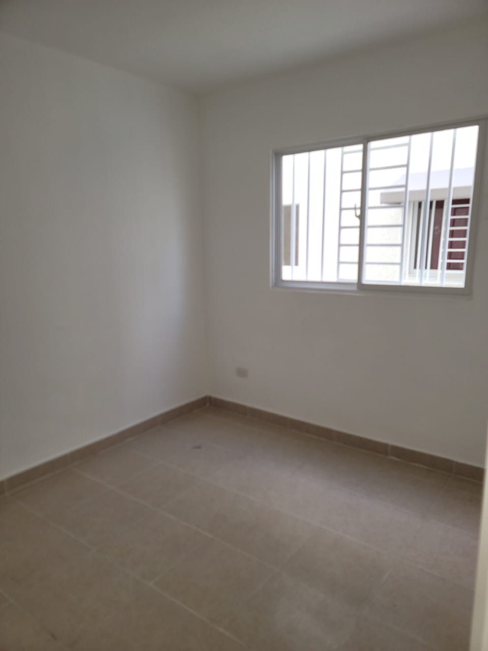 Se alquila apartamento ubicado en el Rc. Los Altares III Ciudad Juan B Foto 7262358-6.jpg