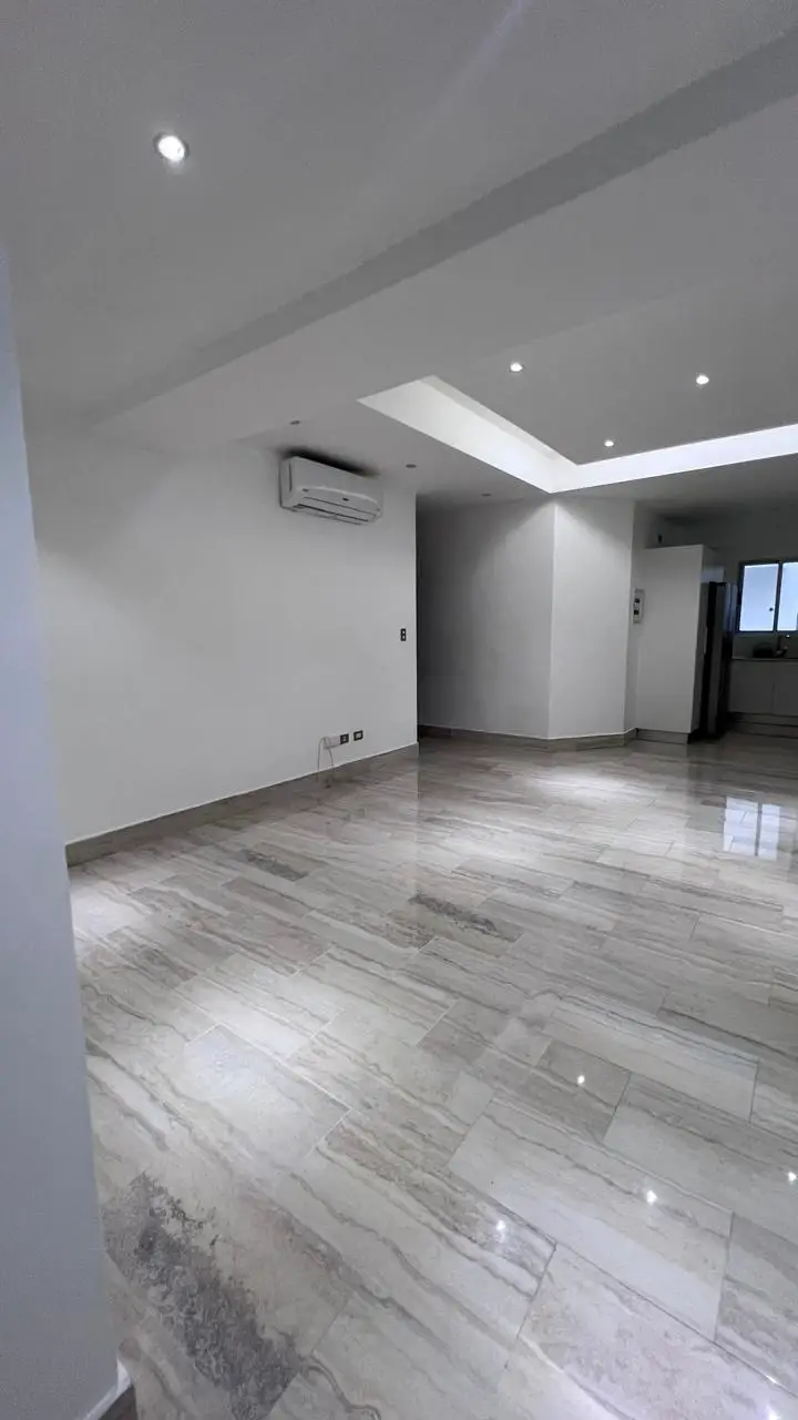 Amplio Apartamento En Alquiler En Serralles Con Linea Blanca Foto 7262404-4.jpg