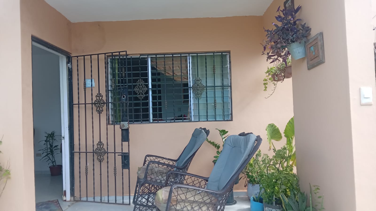 VENDO CASA CON 3 HABITACIONES Y 3 BAÑOS. PRADOS DE LA CAÑA. SANTO D. E Foto 7262418-11.jpg